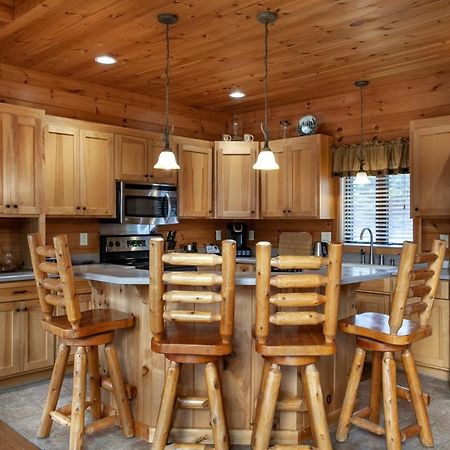 Black Bear Reserve - Mtn View, Hot Tub, Game Room Sevierville Exteriér fotografie