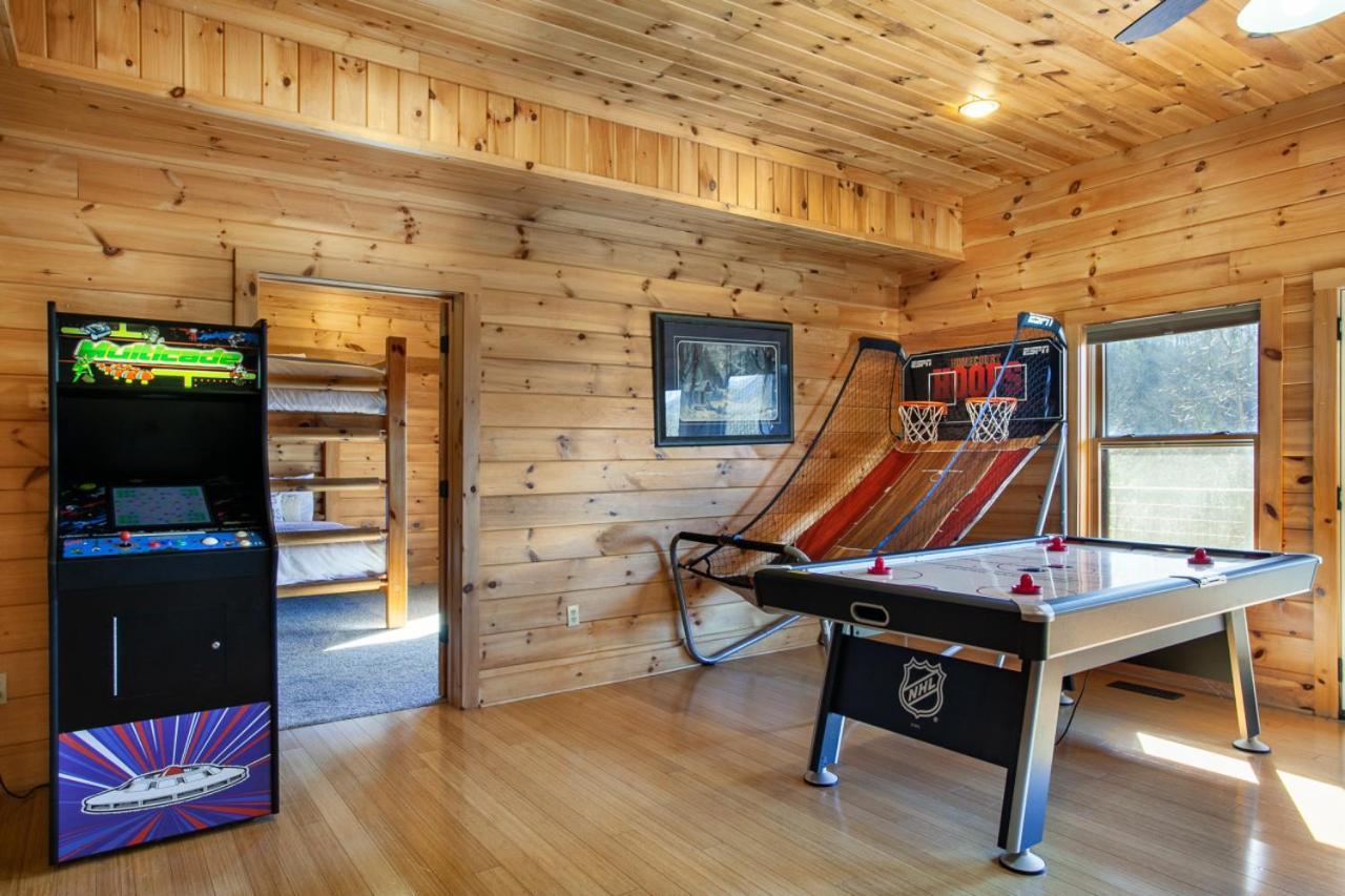 Black Bear Reserve - Mtn View, Hot Tub, Game Room Sevierville Exteriér fotografie