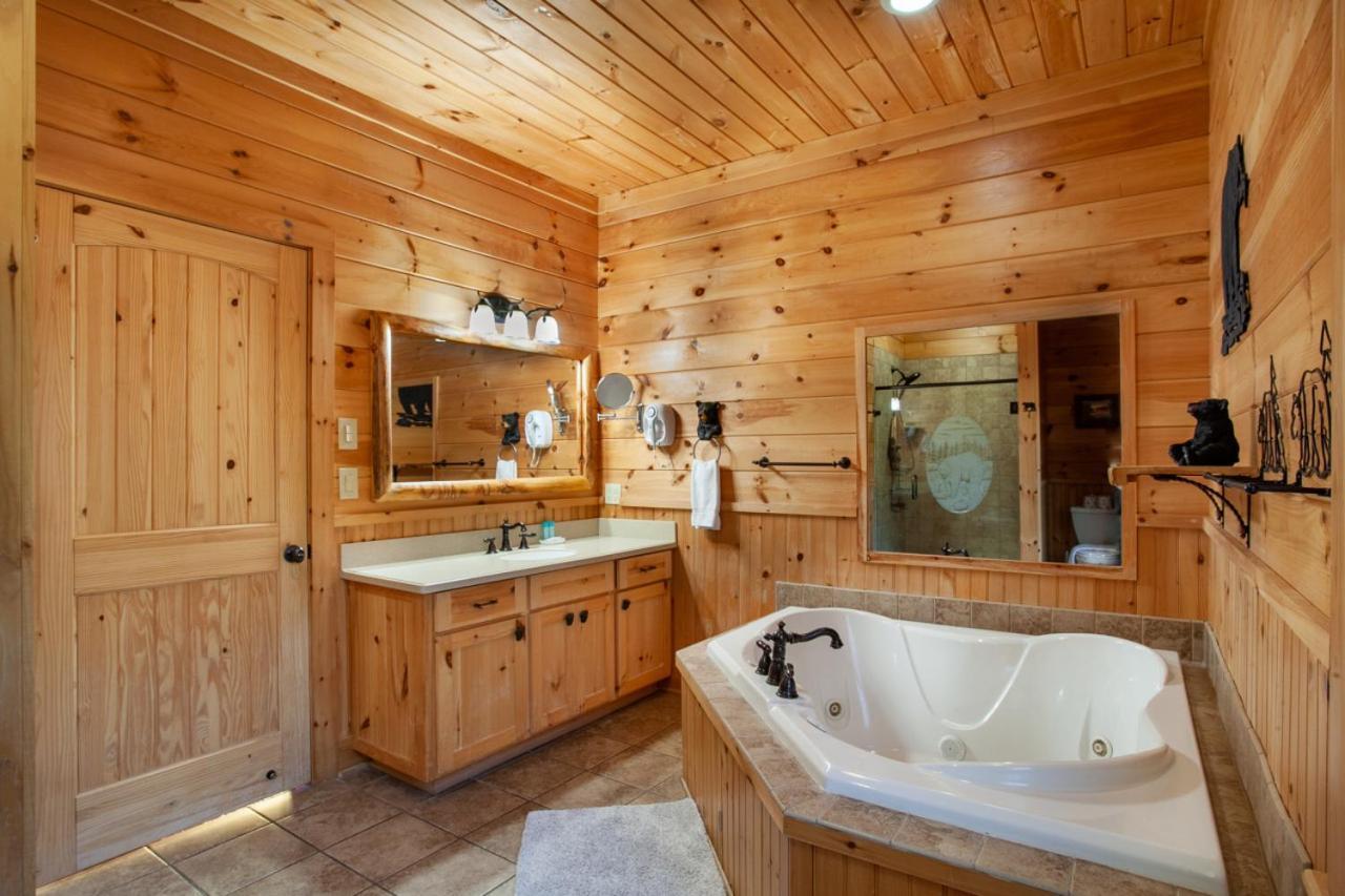 Black Bear Reserve - Mtn View, Hot Tub, Game Room Sevierville Exteriér fotografie