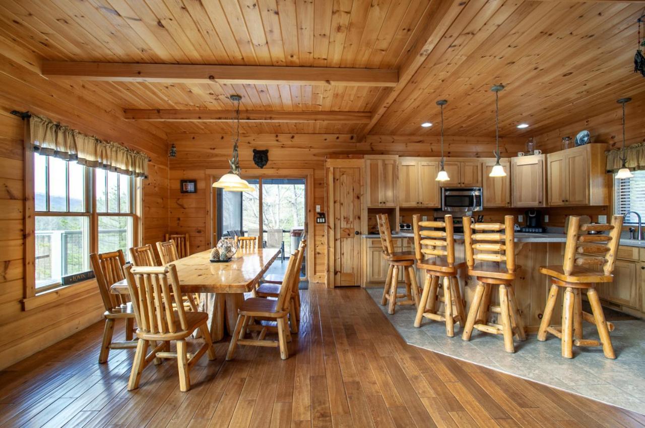 Black Bear Reserve - Mtn View, Hot Tub, Game Room Sevierville Exteriér fotografie